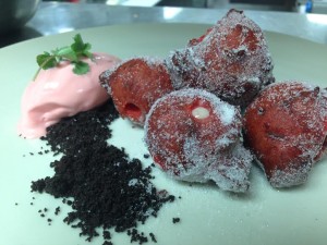 Red Velvet Buneulos with Red Hot Ice Cream Red Velvet Buneulos with Red Hot Ice Cream